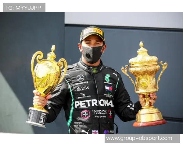 吾米提江：奖杯见证奋斗历程为本赛季联赛画上圆满句号