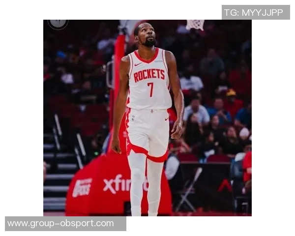 乌度卡盛赞杜兰特为球队关键先生称其终结能力无与伦比 乌度卡盛赞杜兰特为球队关键先生称其终结能力无与伦比