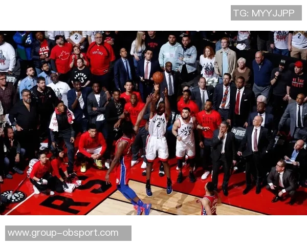 格莱姆斯外线火力全开13投7中三分精准6中4独揽22分助攻抢断齐飞 格莱姆斯外线火力全开13投7中三分精准6中4独揽22分助攻抢断齐飞